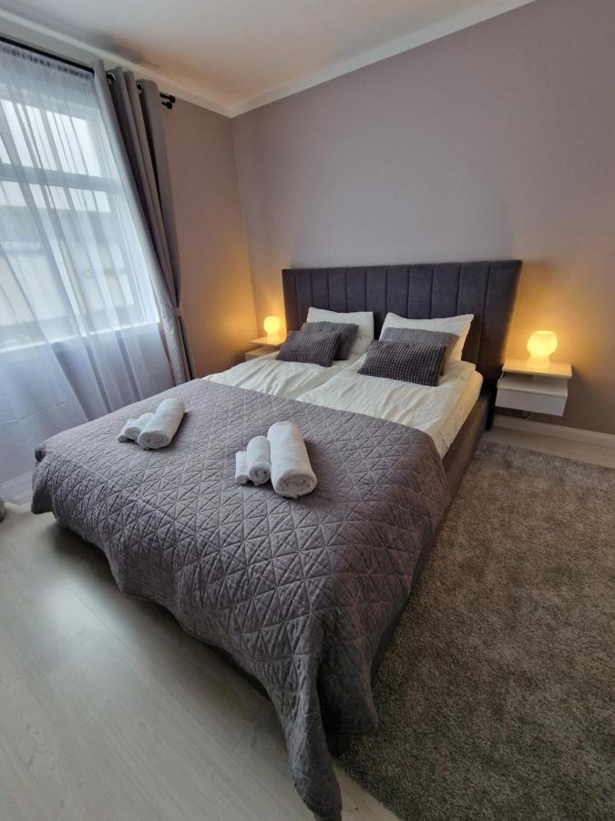 R&J Guesthouse Room Гриндавик Экстерьер фото